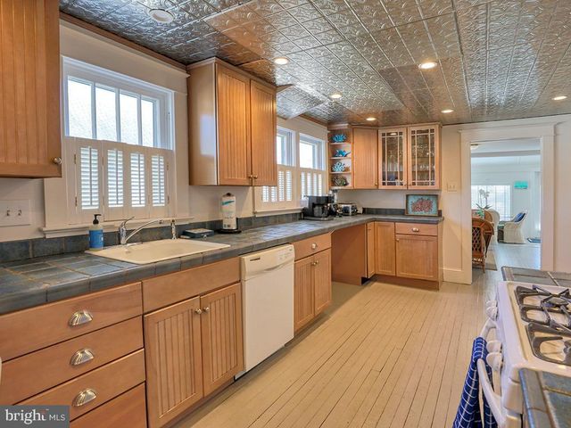 45 BALTIMORE AVE, Rehoboth Beach, DE 19971