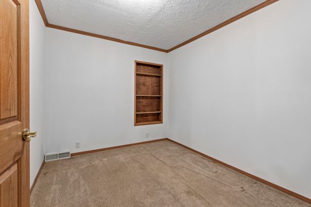 739 S Belford Road, Hebron, IN 46341