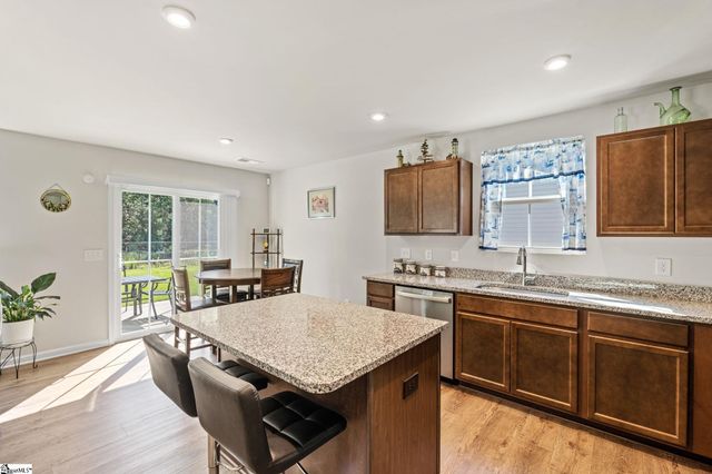 215 Highland Station Drive, Clinton, SC 29325