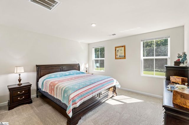 215 Highland Station Drive, Clinton, SC 29325