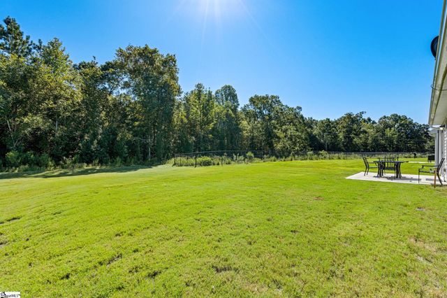 215 Highland Station Drive, Clinton, SC 29325