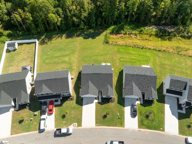 215 Highland Station Drive, Clinton, SC 29325