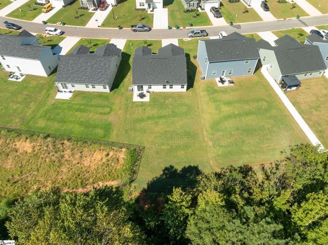 215 Highland Station Drive, Clinton, SC 29325