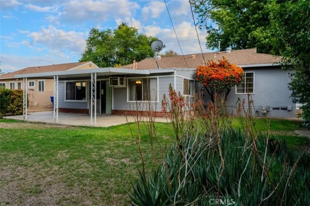 7859 Sycamore Avenue, Riverside, CA 92504