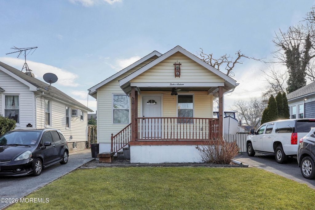 1216 8th Avenue, Neptune Township, NJ 07753