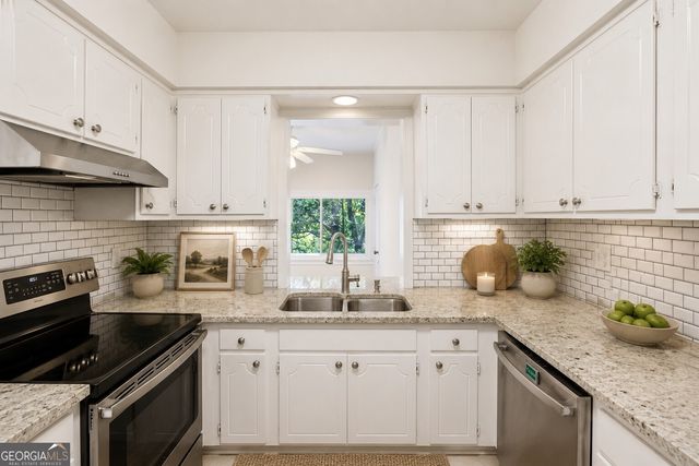 53 Chaumont Square NW, Atlanta, GA 30327