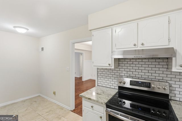 53 Chaumont Square NW, Atlanta, GA 30327