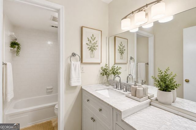 53 Chaumont Square NW, Atlanta, GA 30327