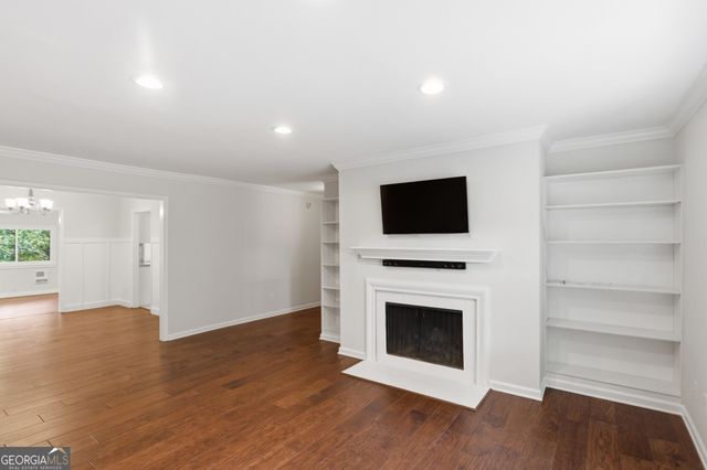 53 Chaumont Square NW, Atlanta, GA 30327