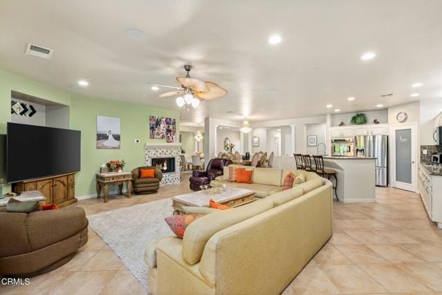 850 Ventana, Palm Springs, CA 92262