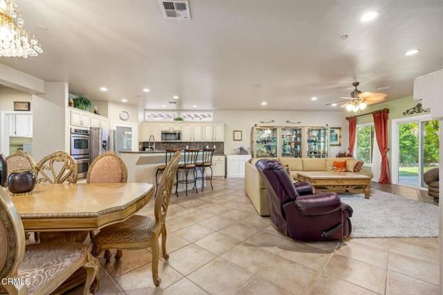 850 Ventana, Palm Springs, CA 92262