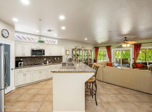 850 Ventana, Palm Springs, CA 92262