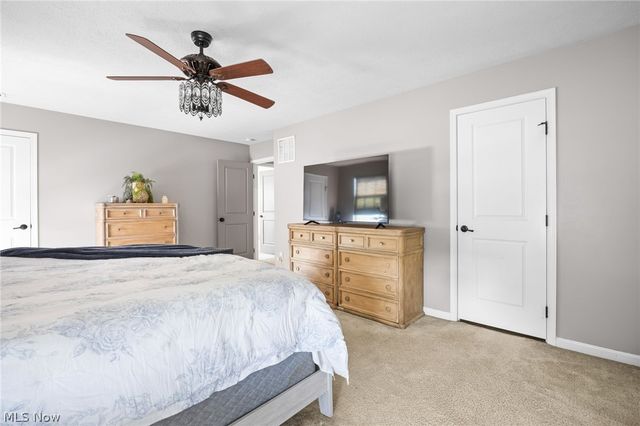 5549 Coverdale Way, Medina, OH 44256