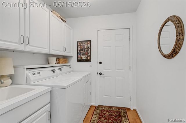 44500 Meadowcreek Lane, Canton, MI 48187