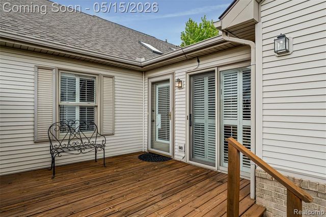 44500 Meadowcreek Lane, Canton, MI 48187