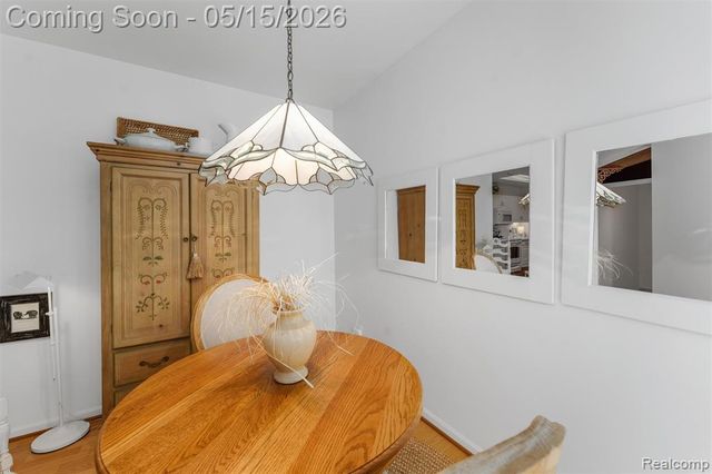 44500 Meadowcreek Lane, Canton, MI 48187
