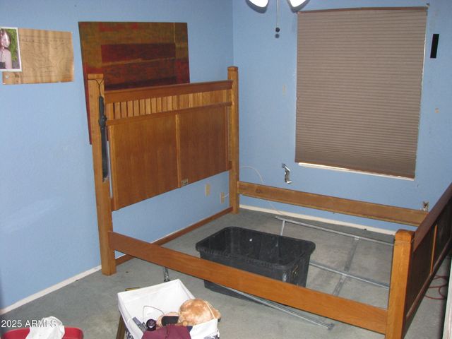 8736 W MICHELLE Drive, Peoria, AZ 85382