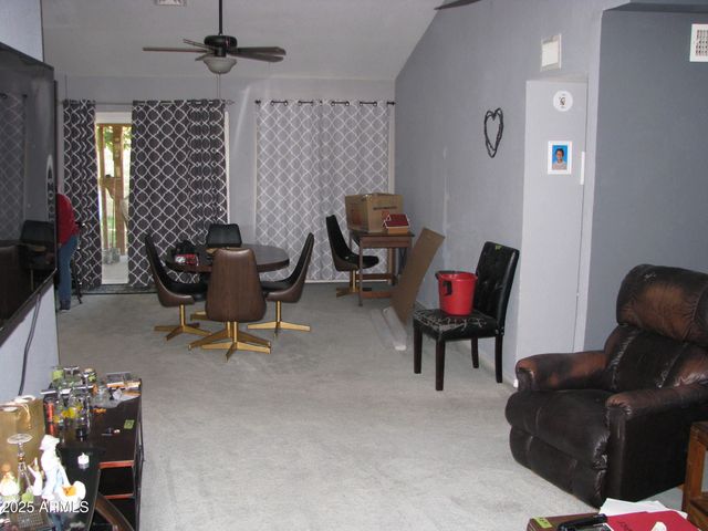 8736 W MICHELLE Drive, Peoria, AZ 85382