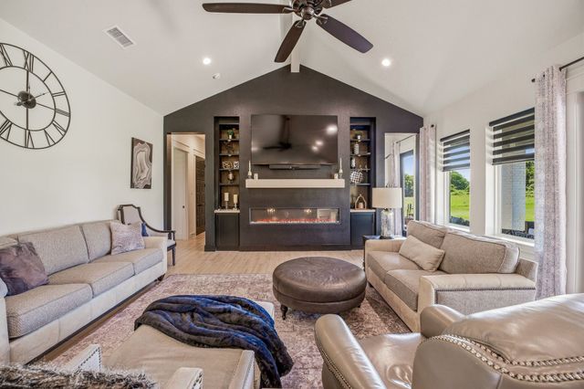 2016 Sonora Way, Poolville, TX 76487