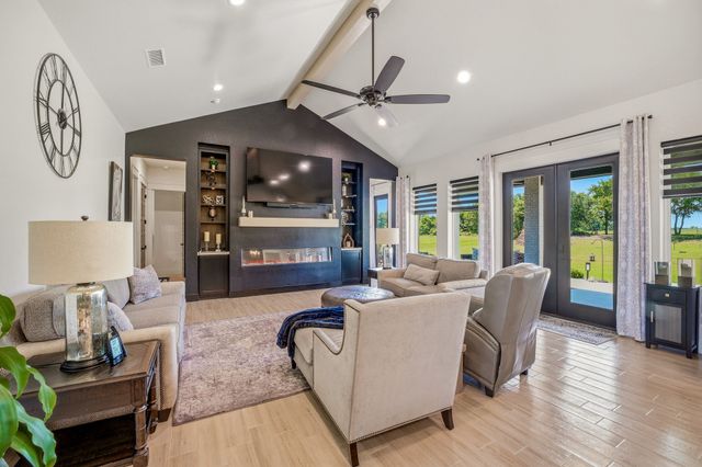 2016 Sonora Way, Poolville, TX 76487