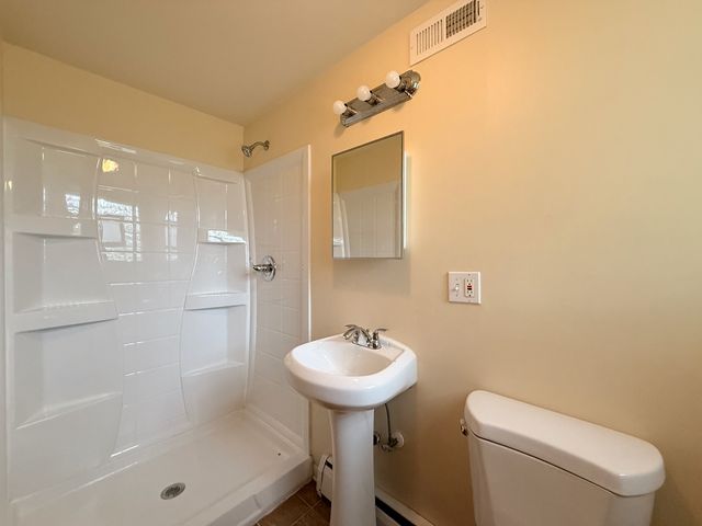 1428 E Lyn Court, Homewood, IL 60430