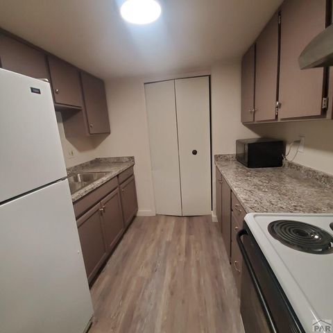 520 W 11th St, Pueblo, CO 81001