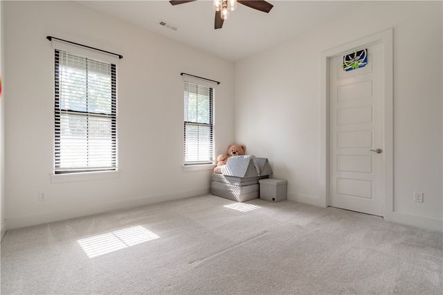2758 N Adams Road, Fayetteville, AR 72704