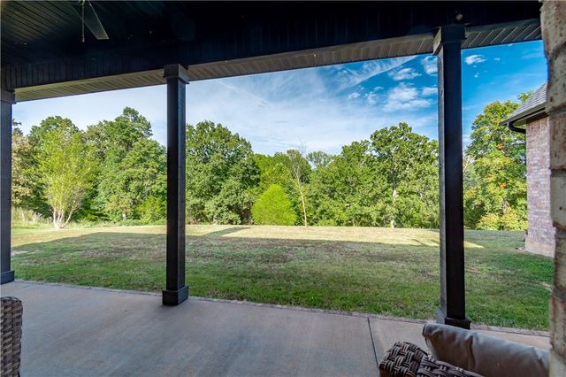 2758 N Adams Road, Fayetteville, AR 72704
