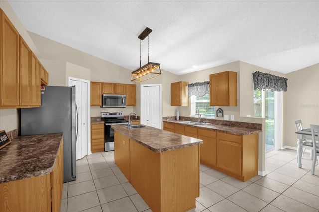 3051 CLOVERDALE STREET, Deltona, FL 32738