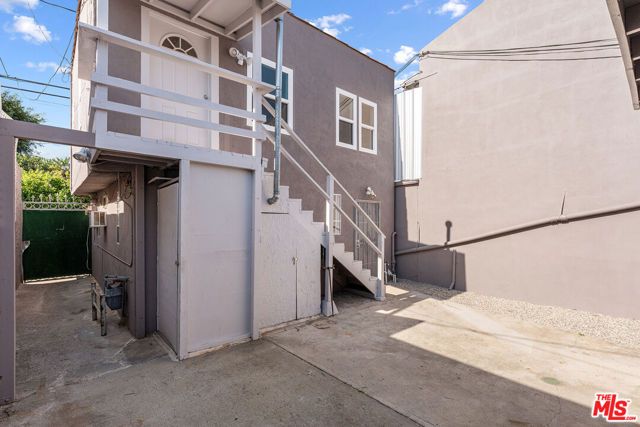 2613 S Robertson Boulevard, Los Angeles, CA 90034