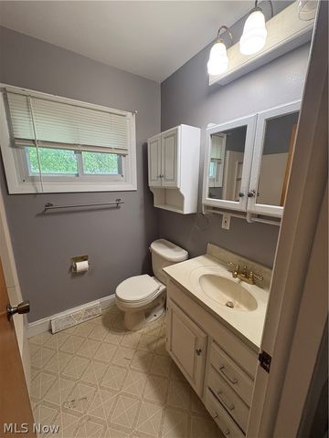 340 Hickory Drive, Berea, OH 44017