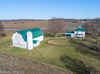 1136 S Nichols Road, Clayton Charter Township, MI 48473