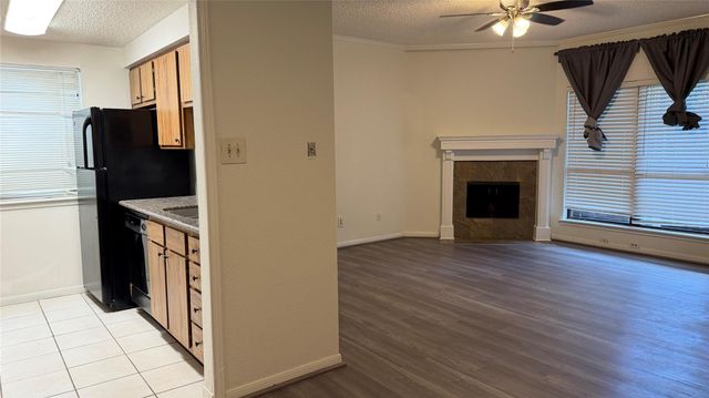 5711 Sugar Hill Drive 39, Houston, TX 77057