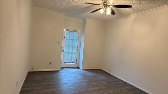 5711 Sugar Hill Drive 39, Houston, TX 77057