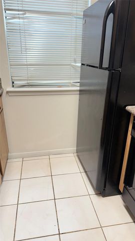 5711 Sugar Hill Drive 39, Houston, TX 77057
