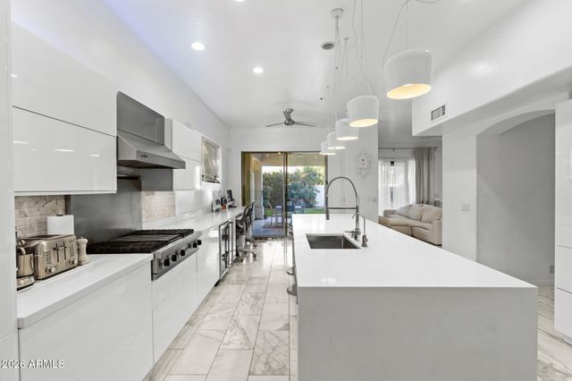7616 E SIERRA VISTA Drive, Scottsdale, AZ 85250