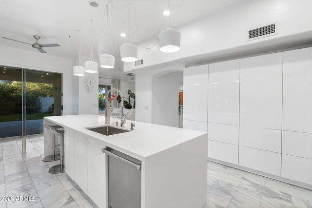 7616 E SIERRA VISTA Drive, Scottsdale, AZ 85250