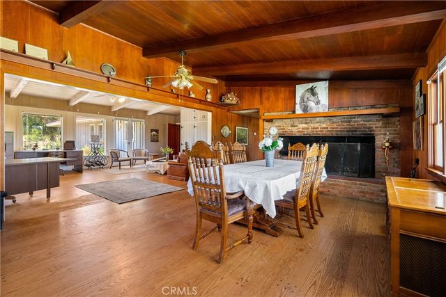 5275 Camp 8 Road, Paso Robles, CA 93446