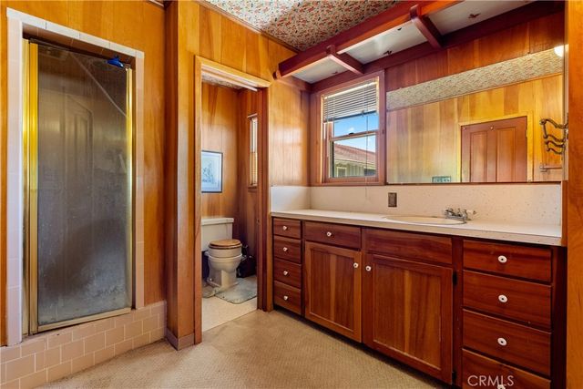 5275 Camp 8 Road, Paso Robles, CA 93446