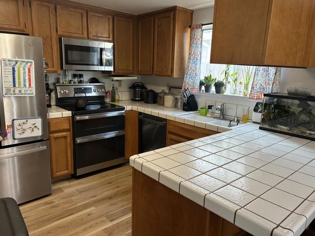 3317 St. Gotthard Way, Ceres, CA 95307