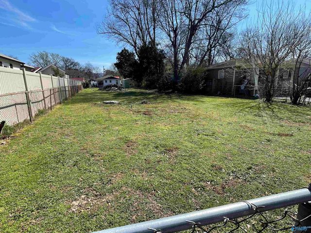 816 Peachtree Street NW, Huntsville, AL 35816