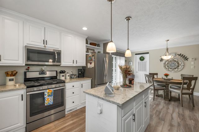 3 Slate Run, North Hampton, NH 03862