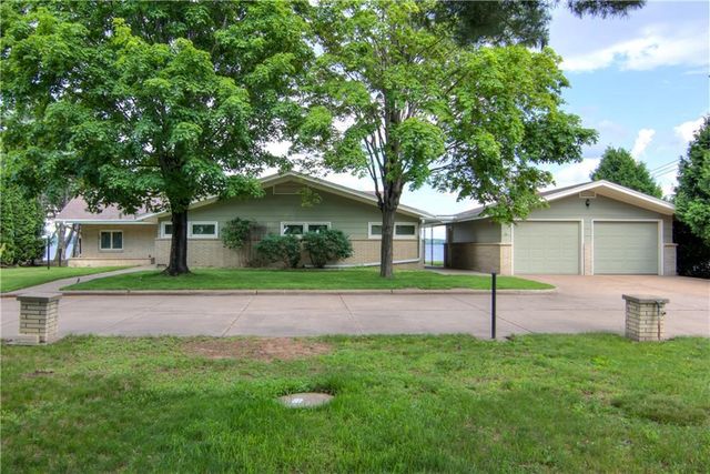 8303 163rd Street, Chippewa Falls, WI 54729