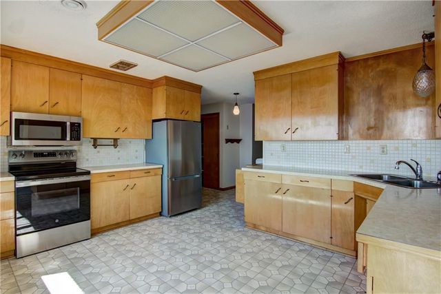 8303 163rd Street, Chippewa Falls, WI 54729