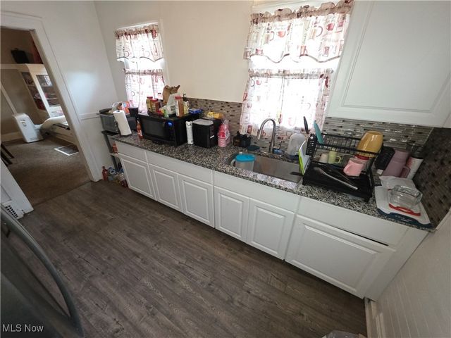 3270 Berkshire Road, Cleveland Heights, OH 44118