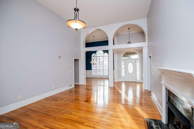 126 Pinehurst Way, Carrollton, GA 30116