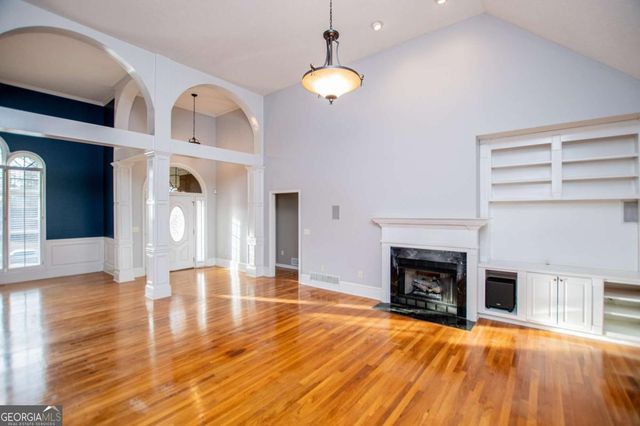 126 Pinehurst Way, Carrollton, GA 30116