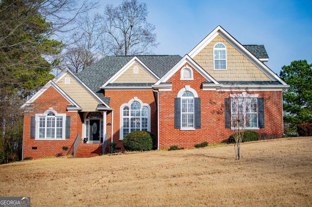 126 Pinehurst Way, Carrollton, GA 30116