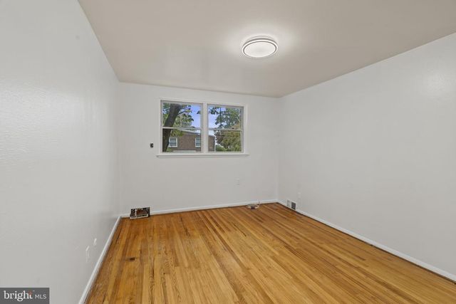 1203 FENWICK PL, Philadelphia, PA 19115