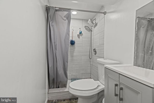 1203 FENWICK PL, Philadelphia, PA 19115